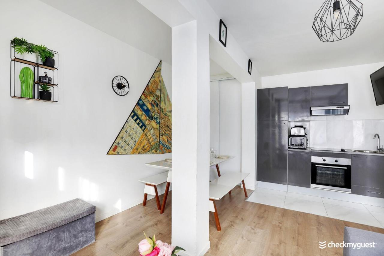 Ferienwohnung Cmg Sacre Coeur Eugene Carriere Paris Exterior foto